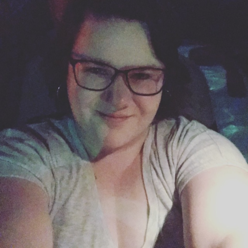 Meet your Posher, Cait